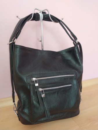 D�msk� �ern� kabelkobat��ek s dvojitou p�edn� kapsou